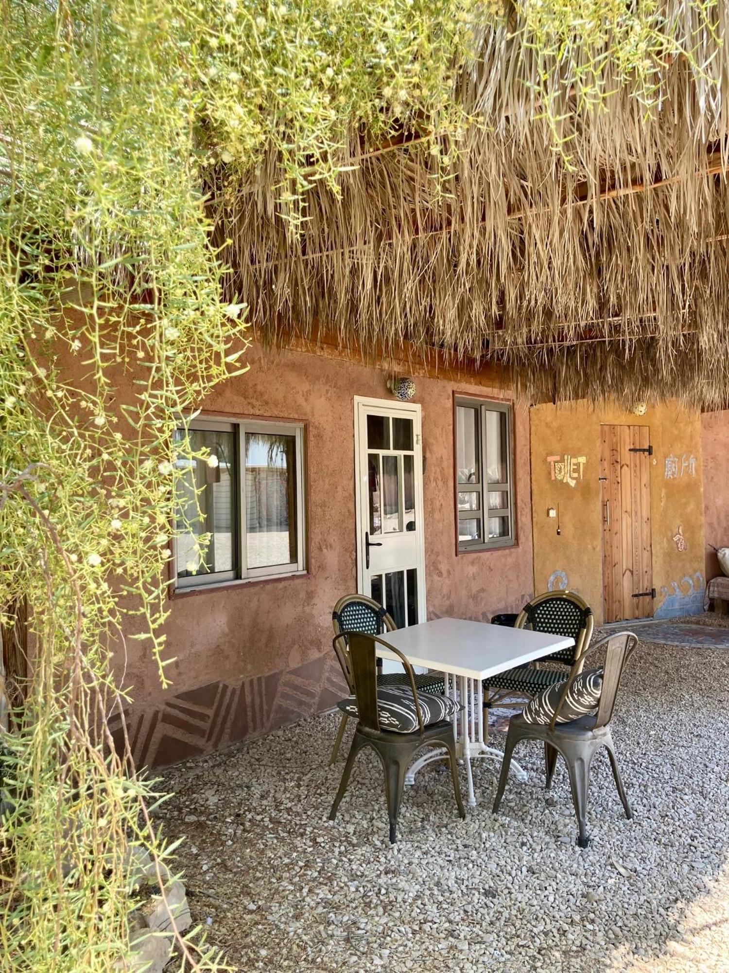 Tobiana Desert Lodging Negev 'Ezuz Exteriör bild